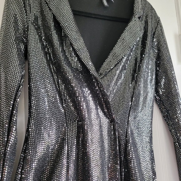 Short tuxedo jacket style mini dress - Picture 1 of 3